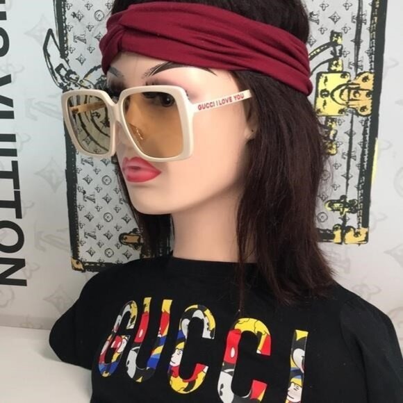 New Authentic Gucci GG0567SAN 006 Cream Sunglasses with Yellow Lenses - Picture 1 of 13